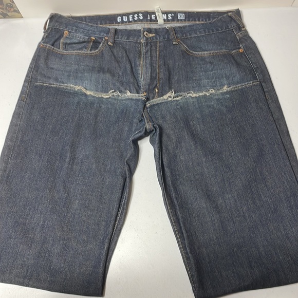 Womans GUESS jeans- The Cliff-Sz38-Dark Wash measurements - Picture 4 of 9